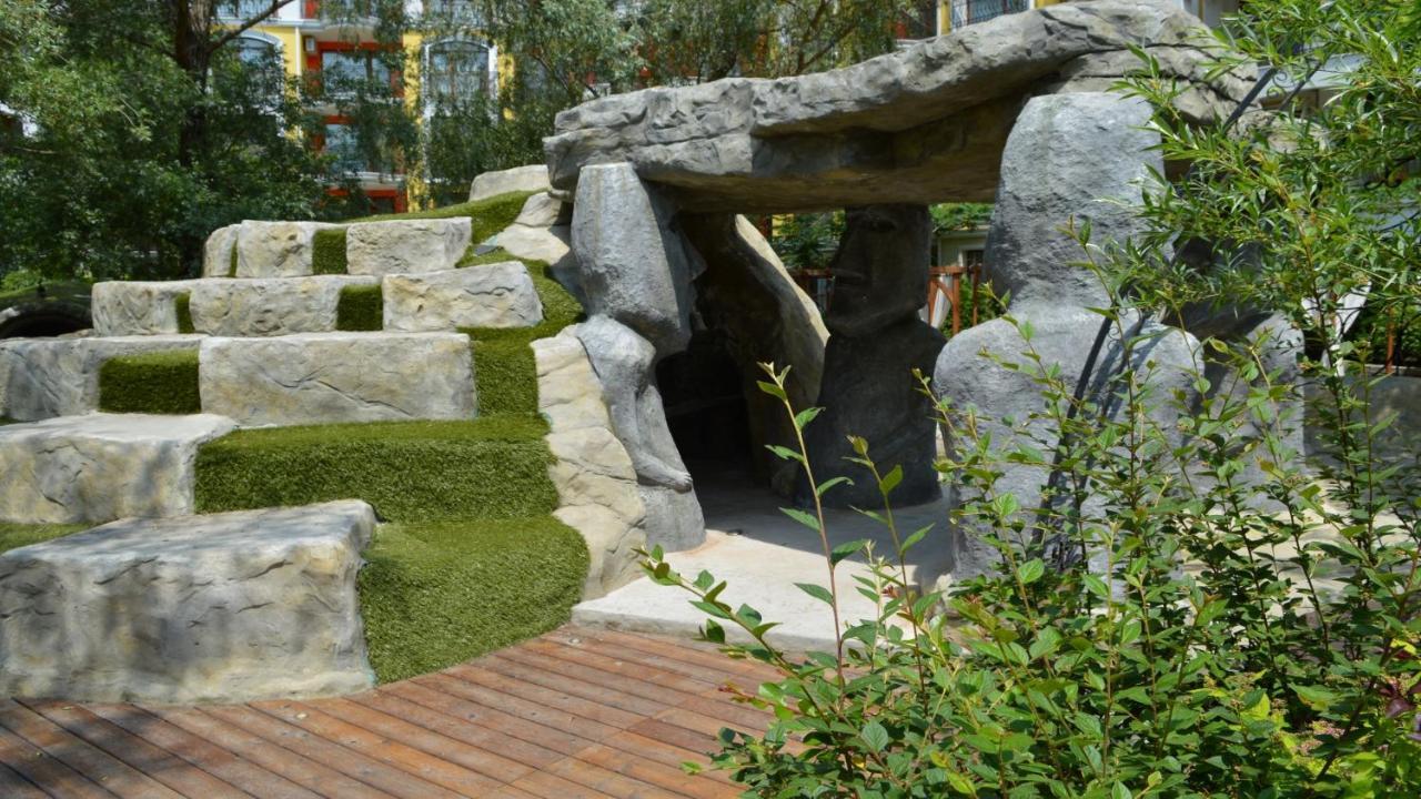 Bratanov Harmony Suites 3 Jungle 阳光海滩 外观 照片