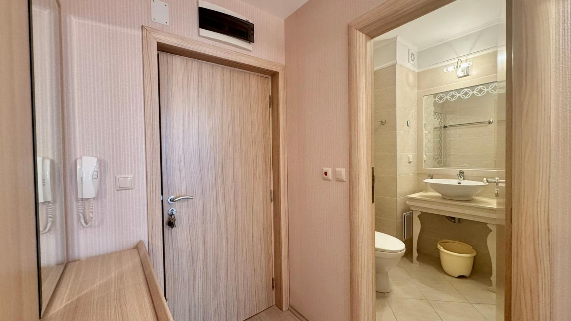 Bratanov Harmony Suites 3 Jungle 阳光海滩 外观 照片