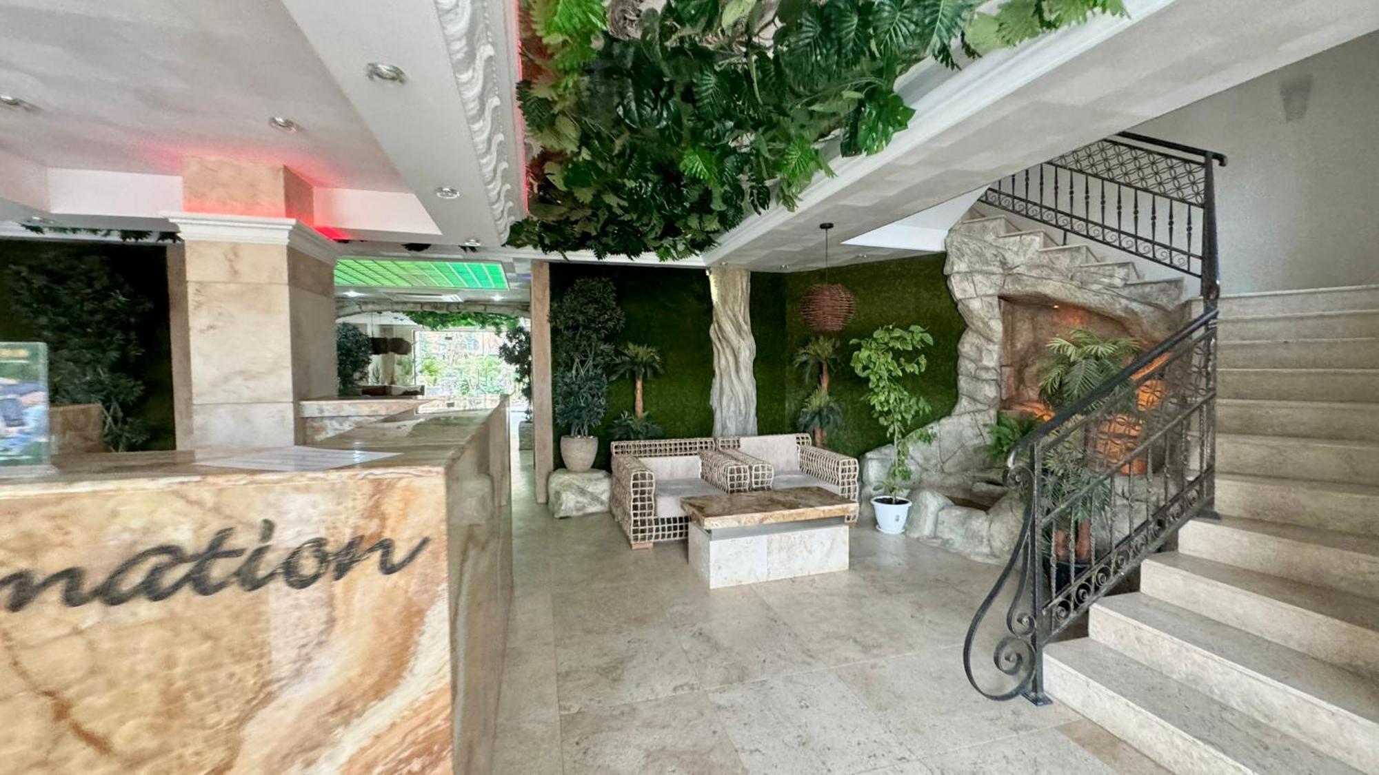 Bratanov Harmony Suites 3 Jungle 阳光海滩 外观 照片