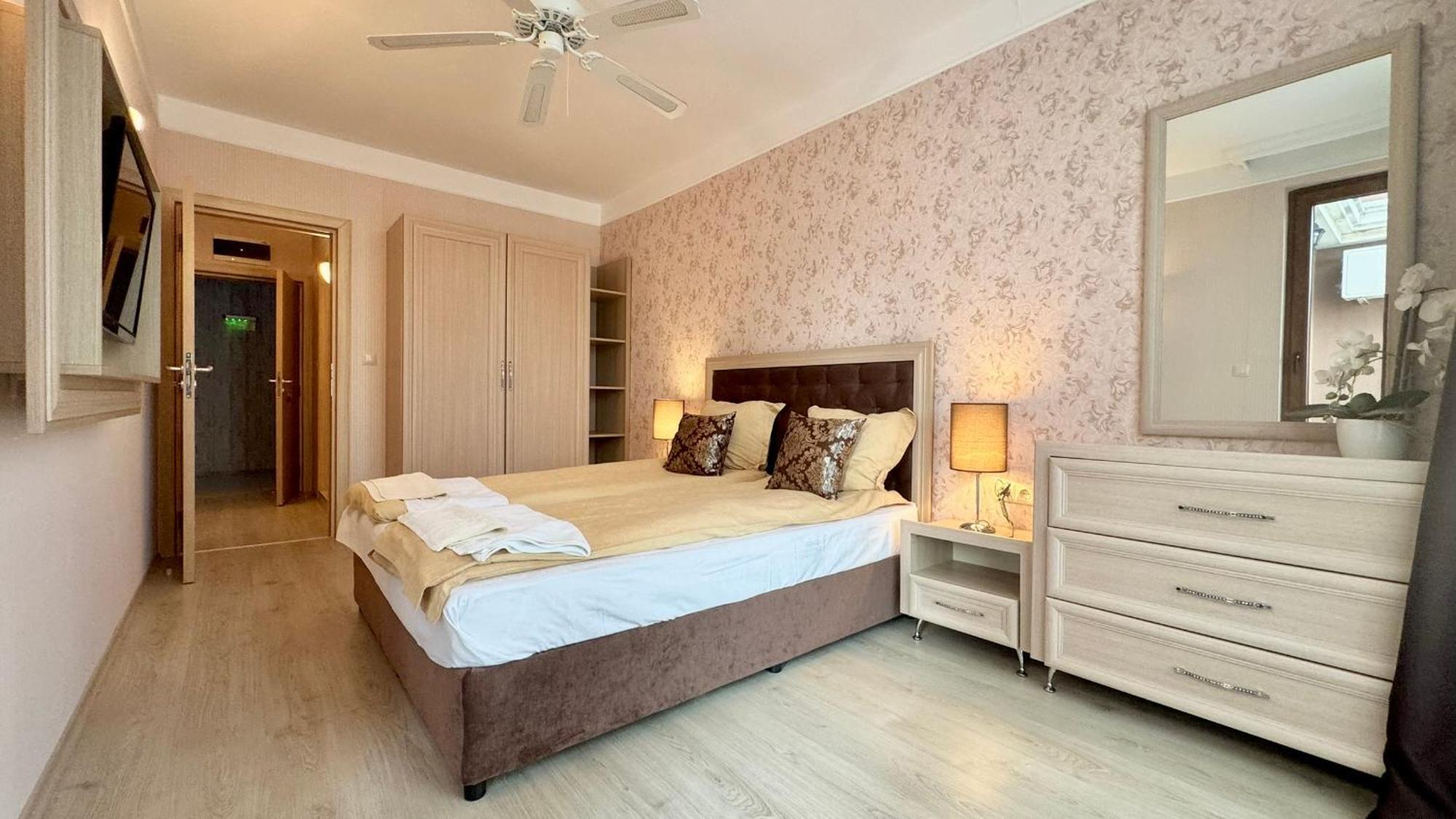 Bratanov Harmony Suites 3 Jungle 阳光海滩 外观 照片