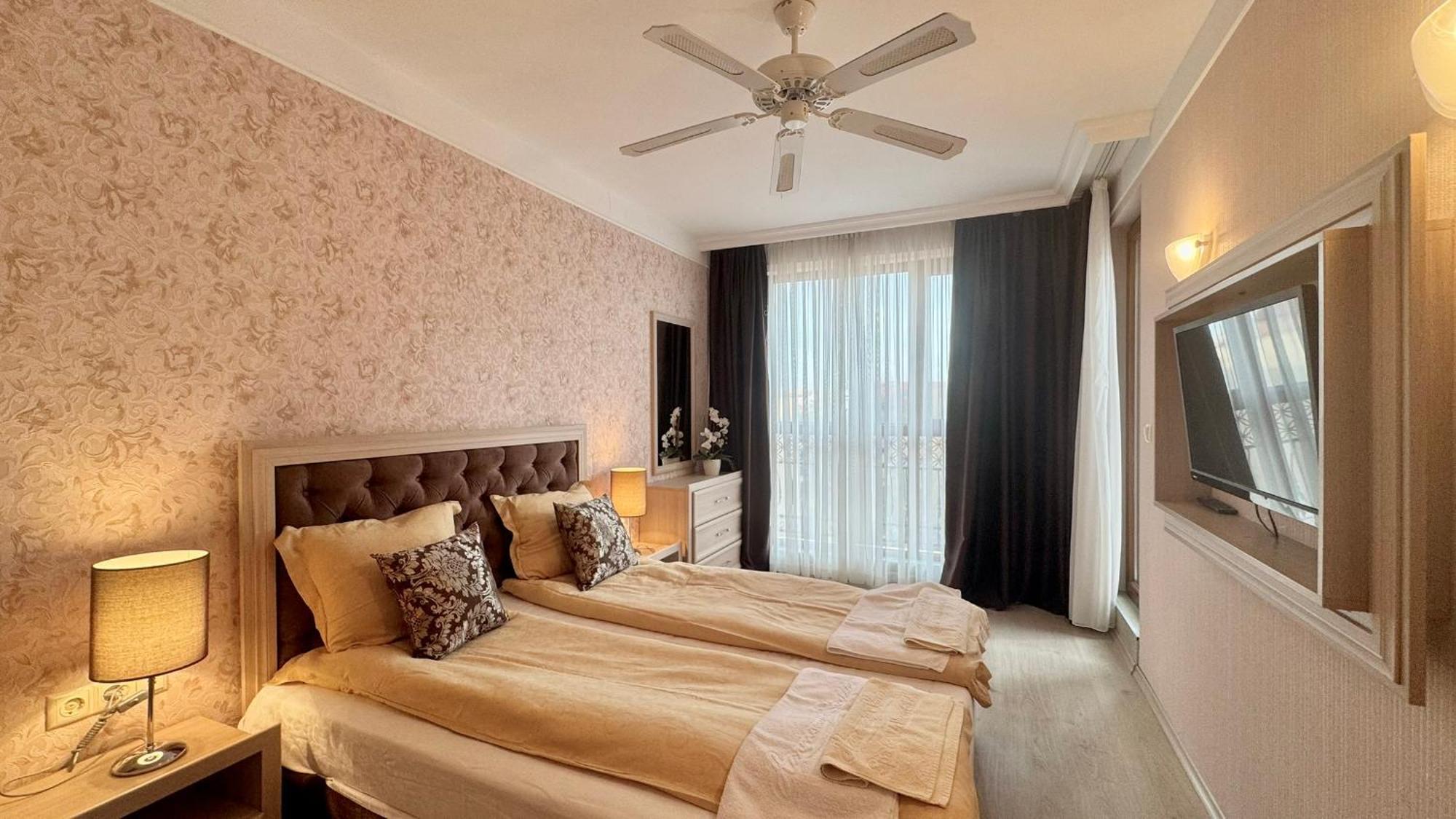 Bratanov Harmony Suites 3 Jungle 阳光海滩 外观 照片